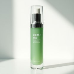 Revitaluxe Green Tea Antioxidant Eye Rollerball